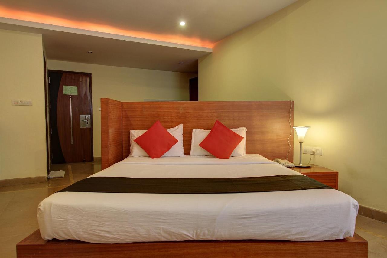 Capital O 80566 Hotel Mayank Bilāspur Exterior photo